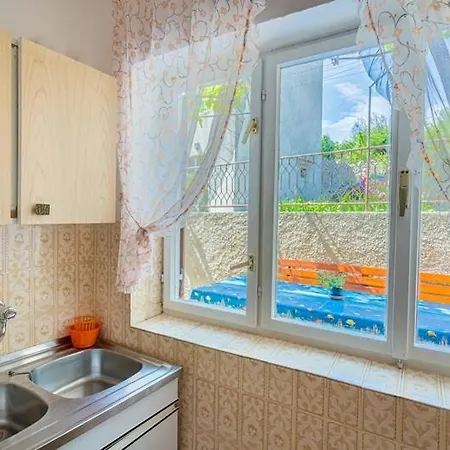 Apartment Mariza *