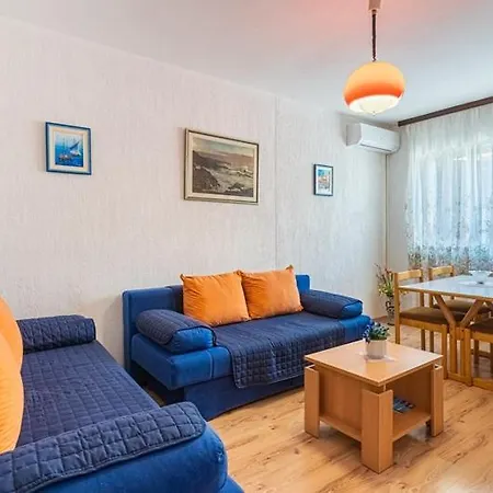 Apartment Mariza *